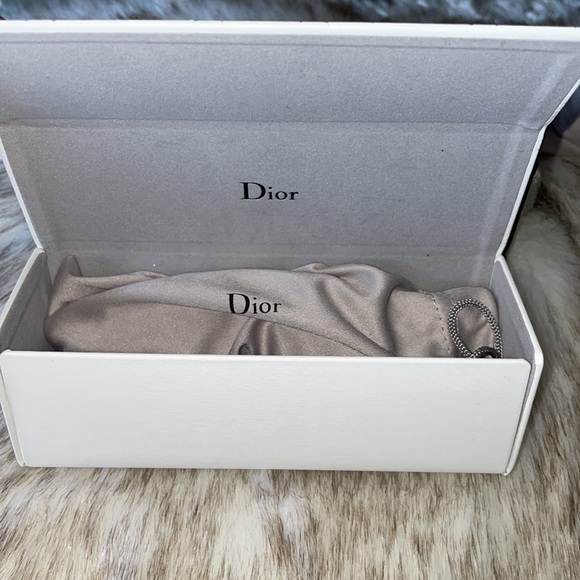 Dior Reflected Sunglasses - Picture 7 of 7